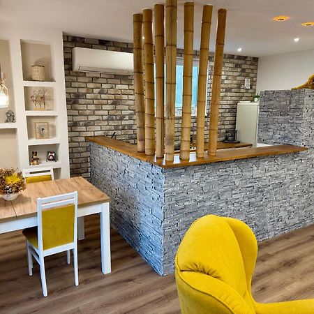 Apartmany Apollo Michalovce Bagian luar foto